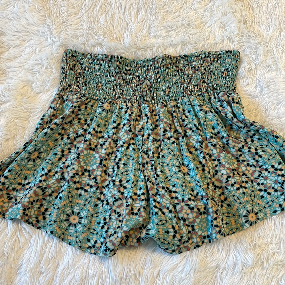 American Rag Shorts - Picture 5 of 5